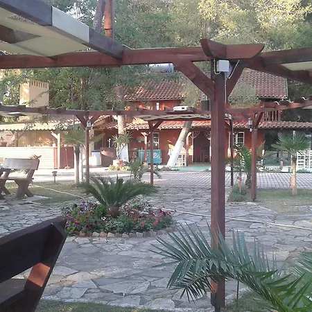 מלון Laguna Park