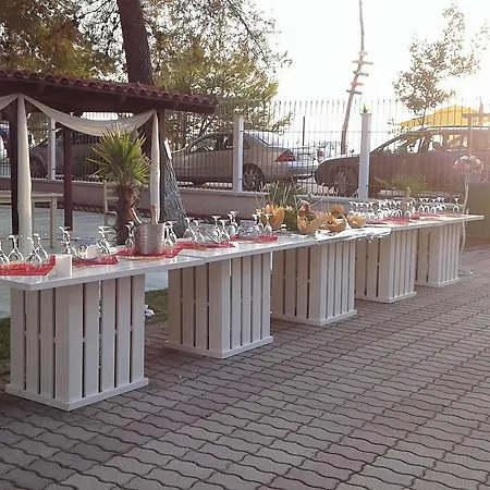 Laguna Park 3*